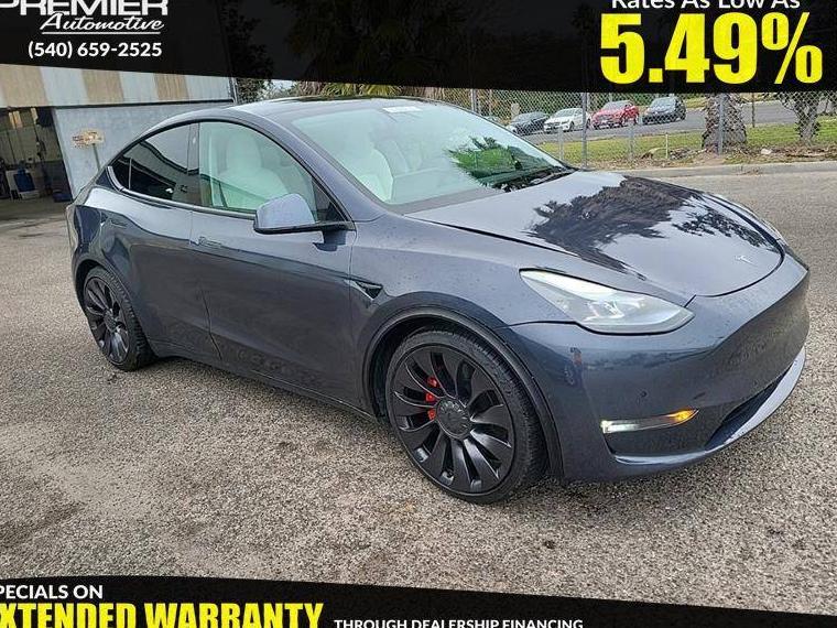 TESLA MODEL Y 2021 5YJYGDEF7MF268215 image